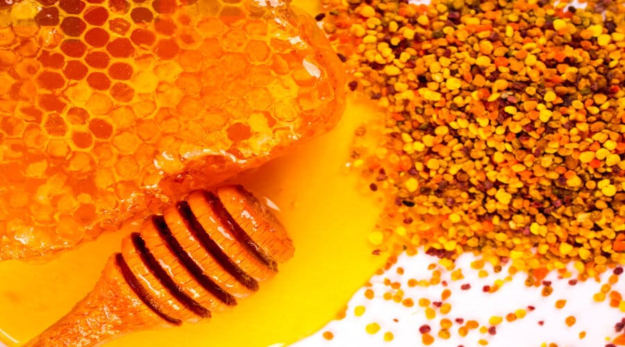 La propolis est une substance précieuse aux propriétés étonnantes La propolis est une substance précieuse aux propriétés étonnantes