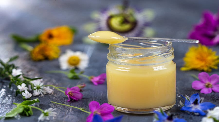 Les bienfaits d’une cure de Gelée Royale Les bienfaits d'une cure de Gelée Royale