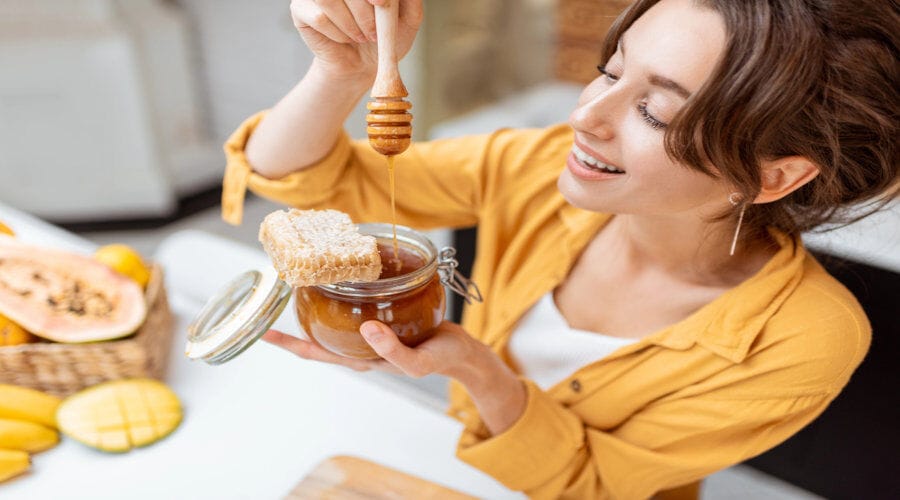 Le Miel dans la Cuisine : Une Recette Gourmande et Saine Le Miel dans la Cuisine : Une Recette Gourmande et Saine